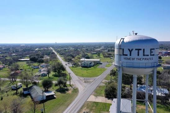 Lytle, Texas